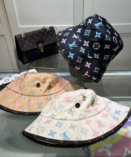 LV037 - Monogram Canvas Bucket Hat Black