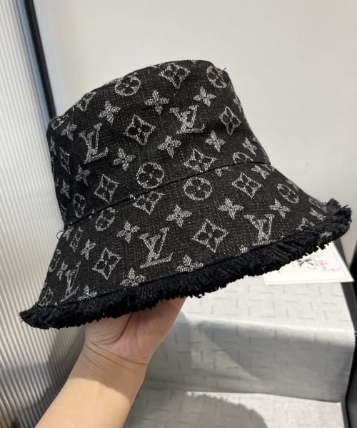 LV060 - Monogram Denim Bucket Hat Black