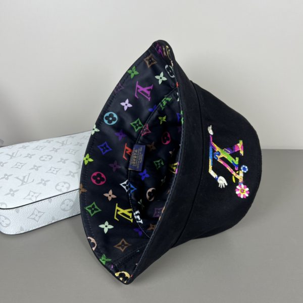 LV057 - Logo Cotton Bucket Hat Black Reversible - Image 7