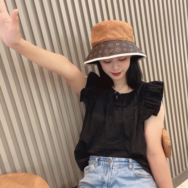 LV030 - Monogram Canvas Bucket Hat Brown - Image 7