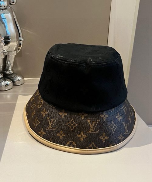 LV066 - Monogram Canvas Bucket Hat Black