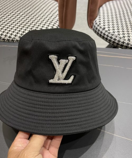 LV067 - Logo Canvas Bucket Hat Black