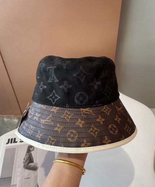 LV031 - Monogram Canvas Bucket Hat Black
