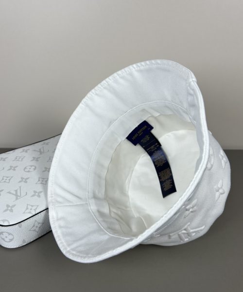 LV052 - Logo Denim Bucket Hat White