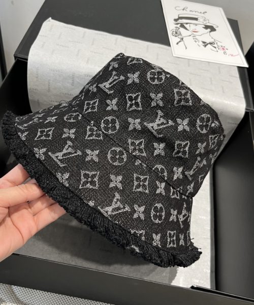 LV060 - Monogram Denim Bucket Hat Black
