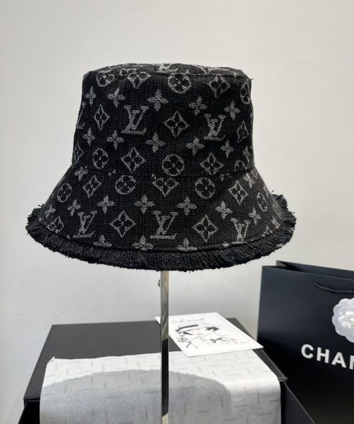 LV060 - Monogram Denim Bucket Hat Black