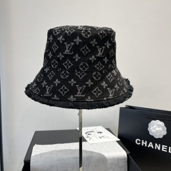 LV060 - Monogram Denim Bucket Hat Black - Image 5