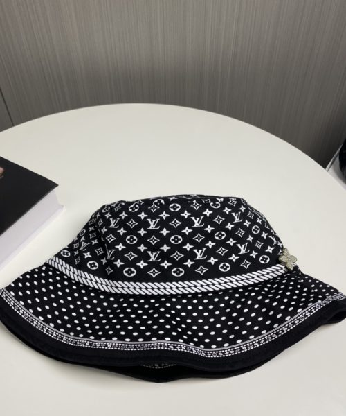 LV049 - Monogram Canvas Bucket Hat Black