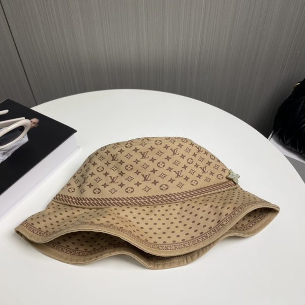 LV050 - Monogram Canvas Bucket Hat Brown - Image 5