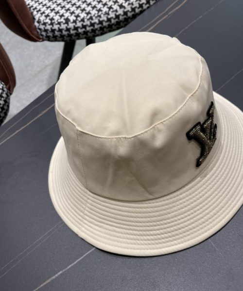 LV068 - Logo Canvas Bucket Hat Beige