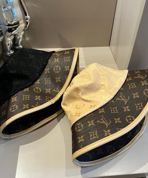 LV066 - Monogram Canvas Bucket Hat Black