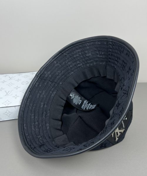 LV062 - Monogram Canvas Bucket Hat Black