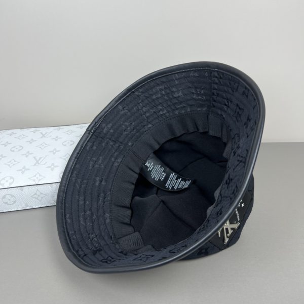 LV062 - Monogram Canvas Bucket Hat Black - Image 3
