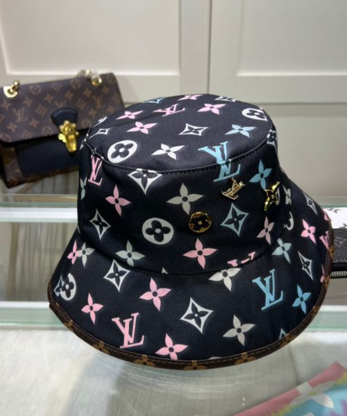 LV037 - Monogram Canvas Bucket Hat Black