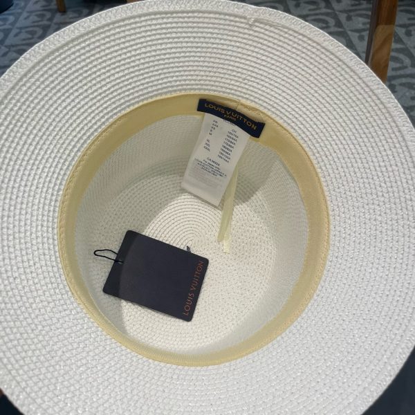 LV071 - Logo Straw bucket hat White - Image 6