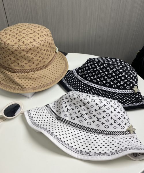 LV049 - Monogram Canvas Bucket Hat Black