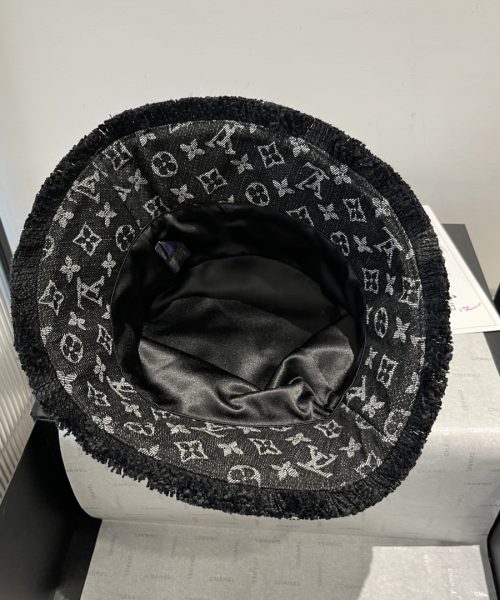 LV060 - Monogram Denim Bucket Hat Black