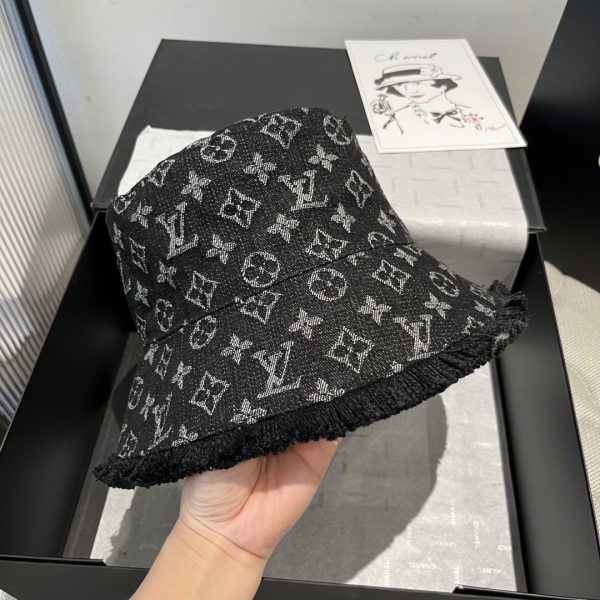 LV060 - Monogram Denim Bucket Hat Black - Image 7