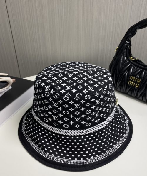 LV049 - Monogram Canvas Bucket Hat Black