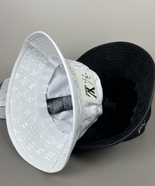 LV062 - Monogram Canvas Bucket Hat Black