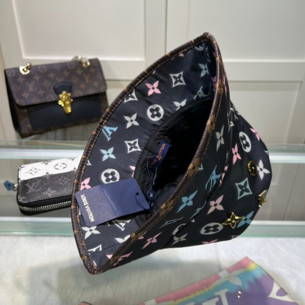 LV037 - Monogram Canvas Bucket Hat Black - Image 6