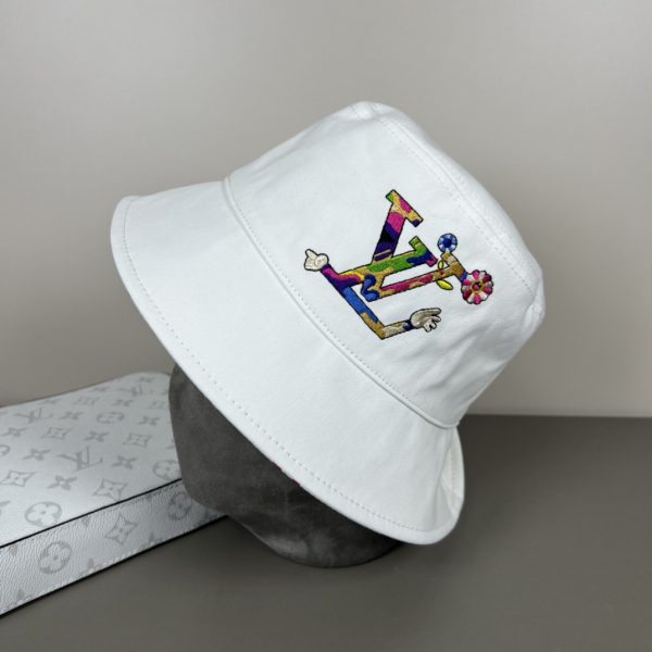 LV056 - Logo Cotton Bucket Hat White Reversible - Image 4