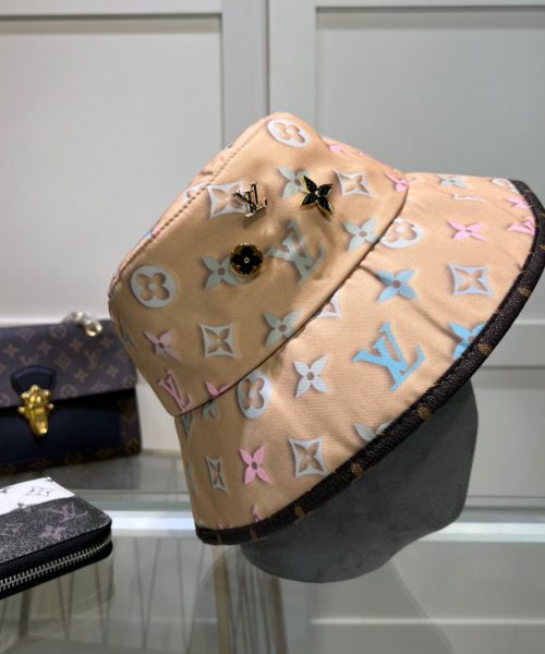 LV038 - Monogram Canvas Bucket Hat Beige