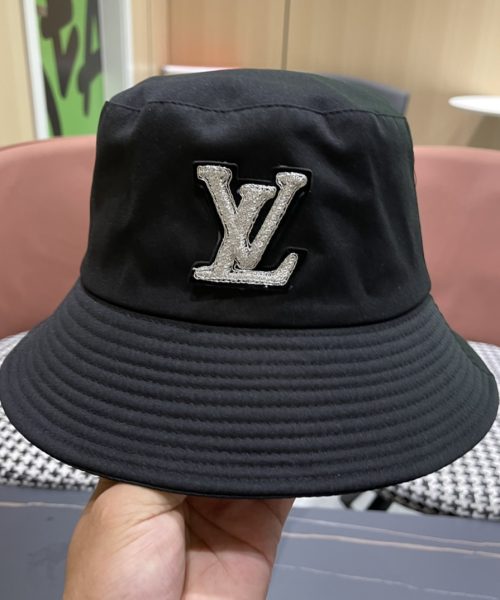 LV067 - Logo Canvas Bucket Hat Black