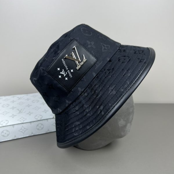 LV062 - Monogram Canvas Bucket Hat Black - Image 9