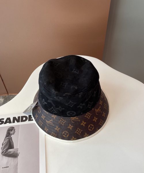 LV031 - Monogram Canvas Bucket Hat Black
