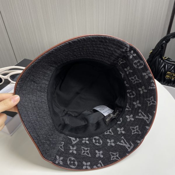 LV051 - Logo Denim Bucket Hat Black - Image 11