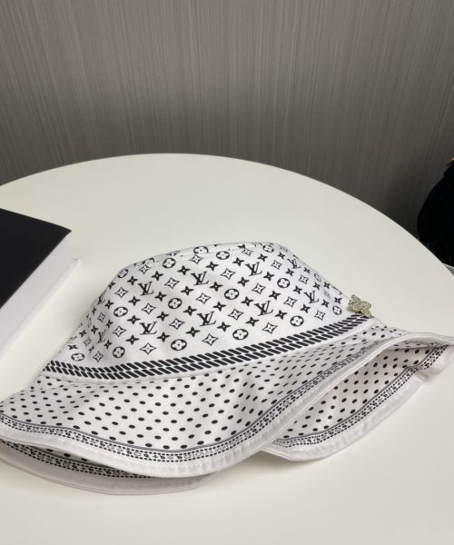 LV048 - Monogram Canvas Bucket Hat White