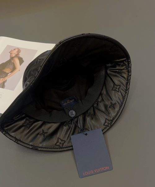 LV027 - Leather Bucket Hat Black