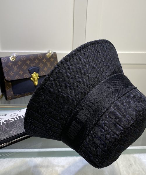 DO001 - Monogram Canvas Bucket Hat Black