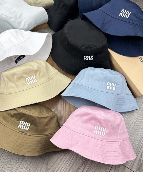 MM002 - Monogram Canvas Bucket Hat White